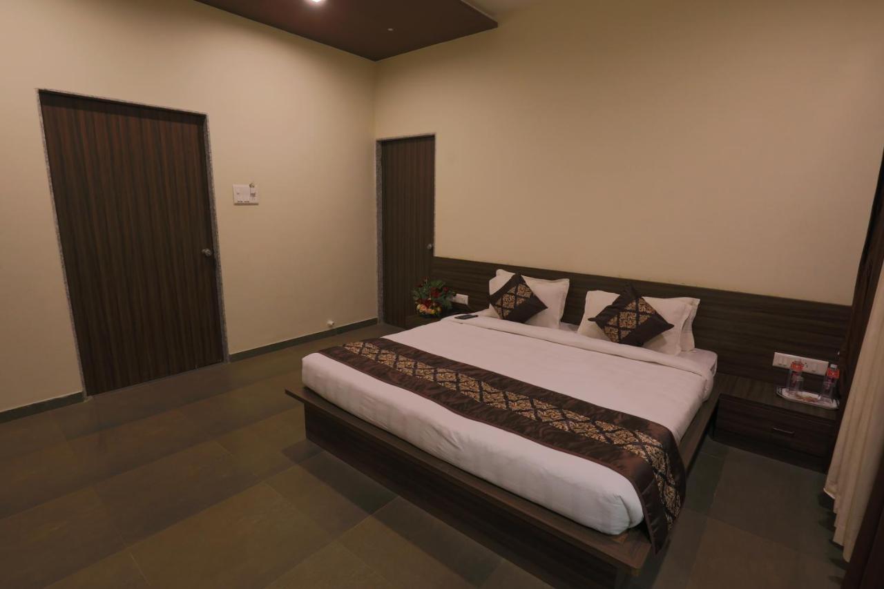 Vishal Lords Inn Gir Forest Malanka Exterior photo